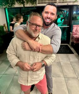 Who is behind RealAustinArthur.com